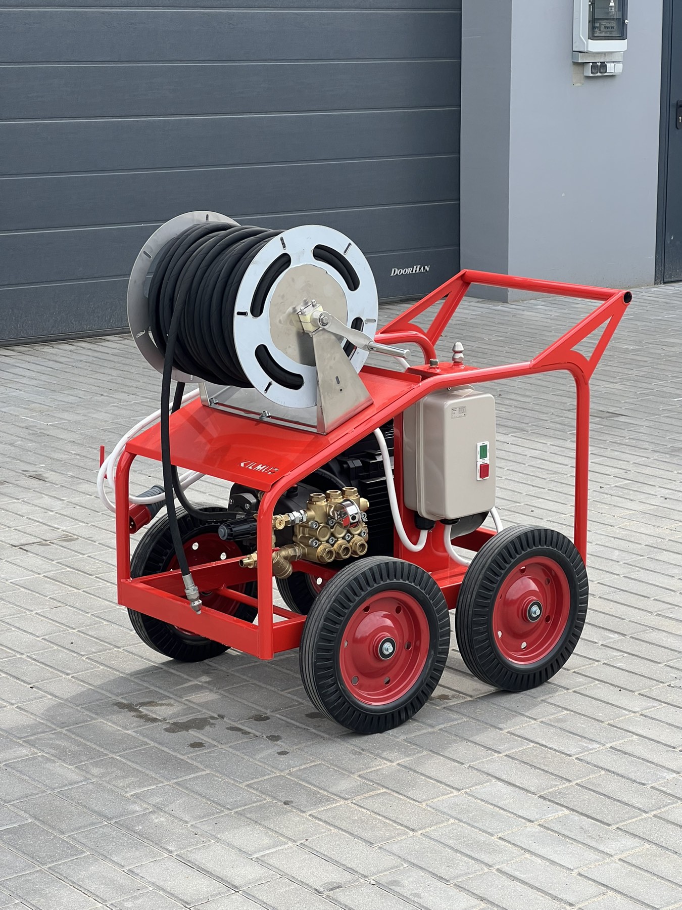 Гидродинамический аппарат для прочистки канализации Kilmud